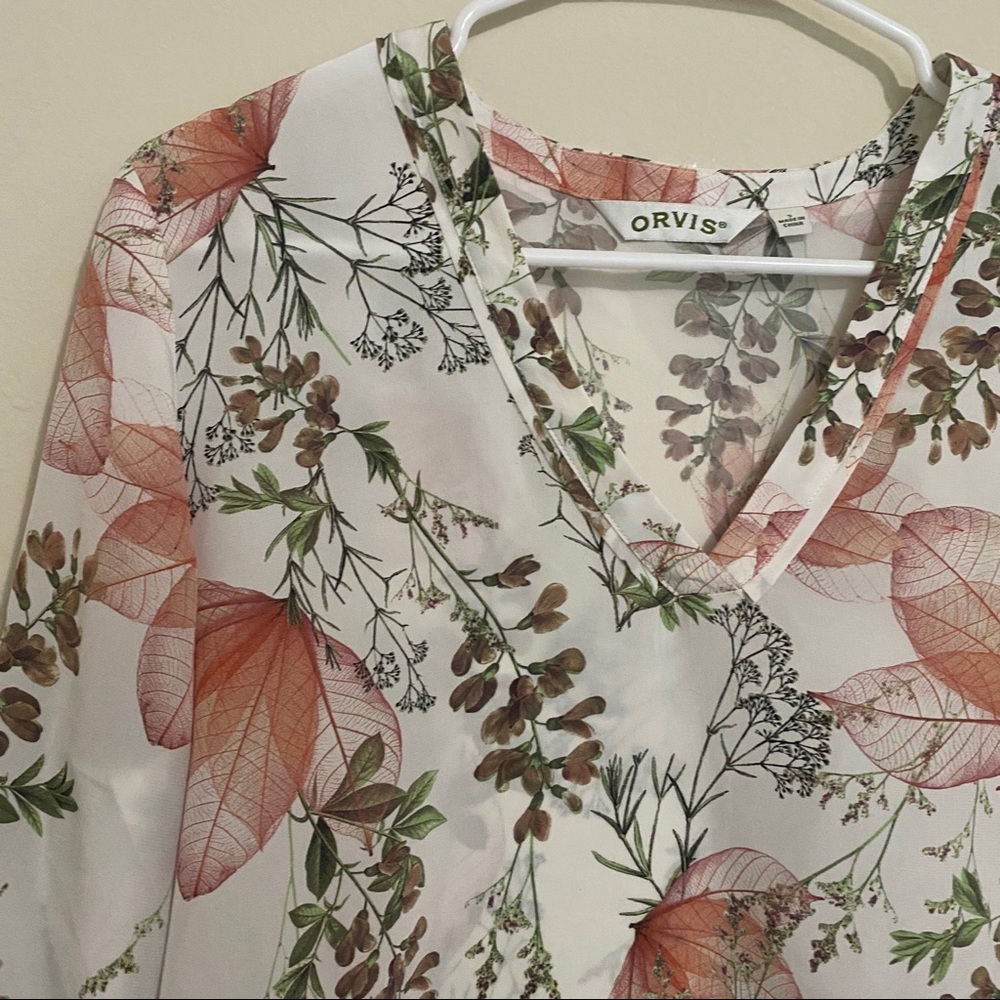 Orvis Women's 100% Silk Floral Button Up Blouse - Picture 9 of 14